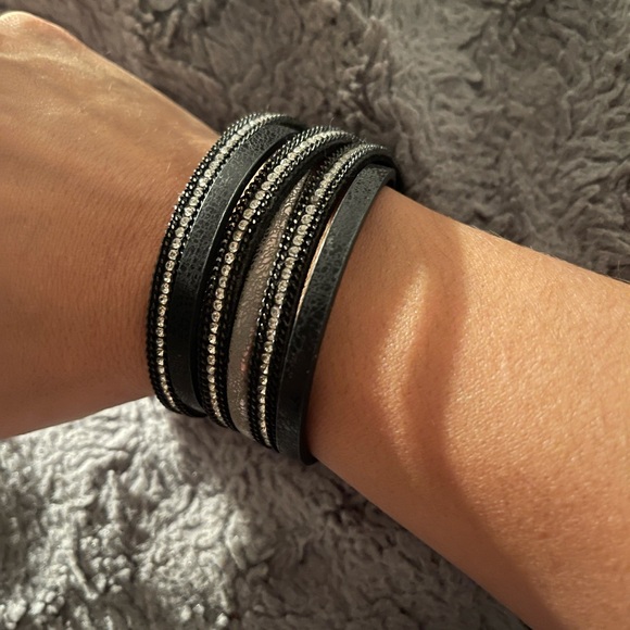 Bracelet - Picture 6 of 7